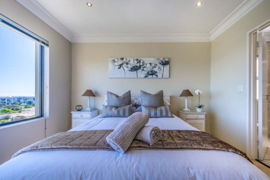 To Let 2 Bedroom Property for Rent in Big Bay Western Cape